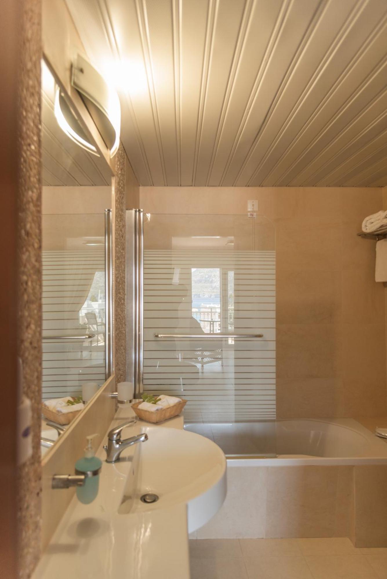 Hotel Astron Princess كارباثوس المظهر الخارجي الصورة