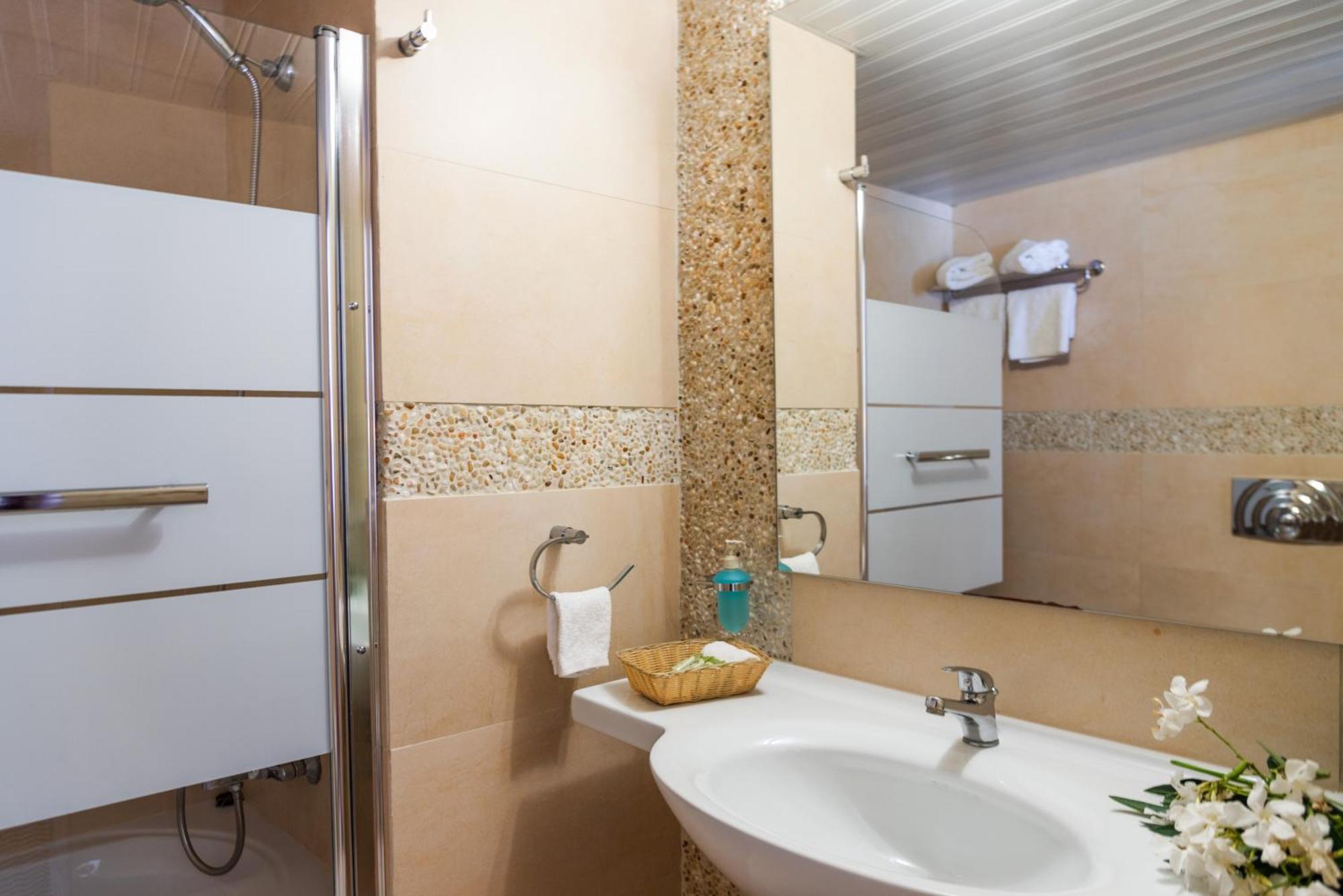 Hotel Astron Princess كارباثوس المظهر الخارجي الصورة
